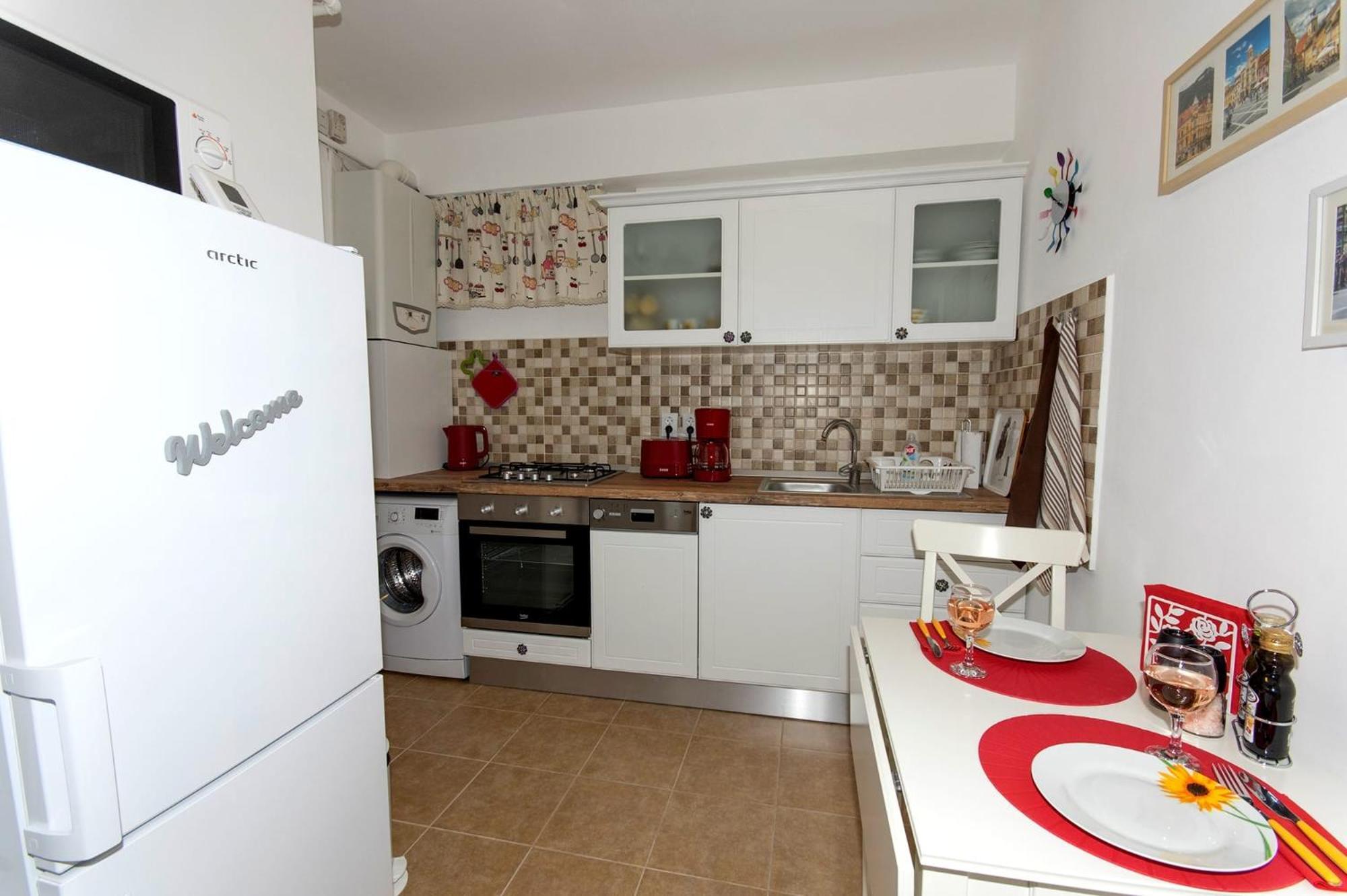John Residence Apartment Brasov With Parking Option Luaran gambar