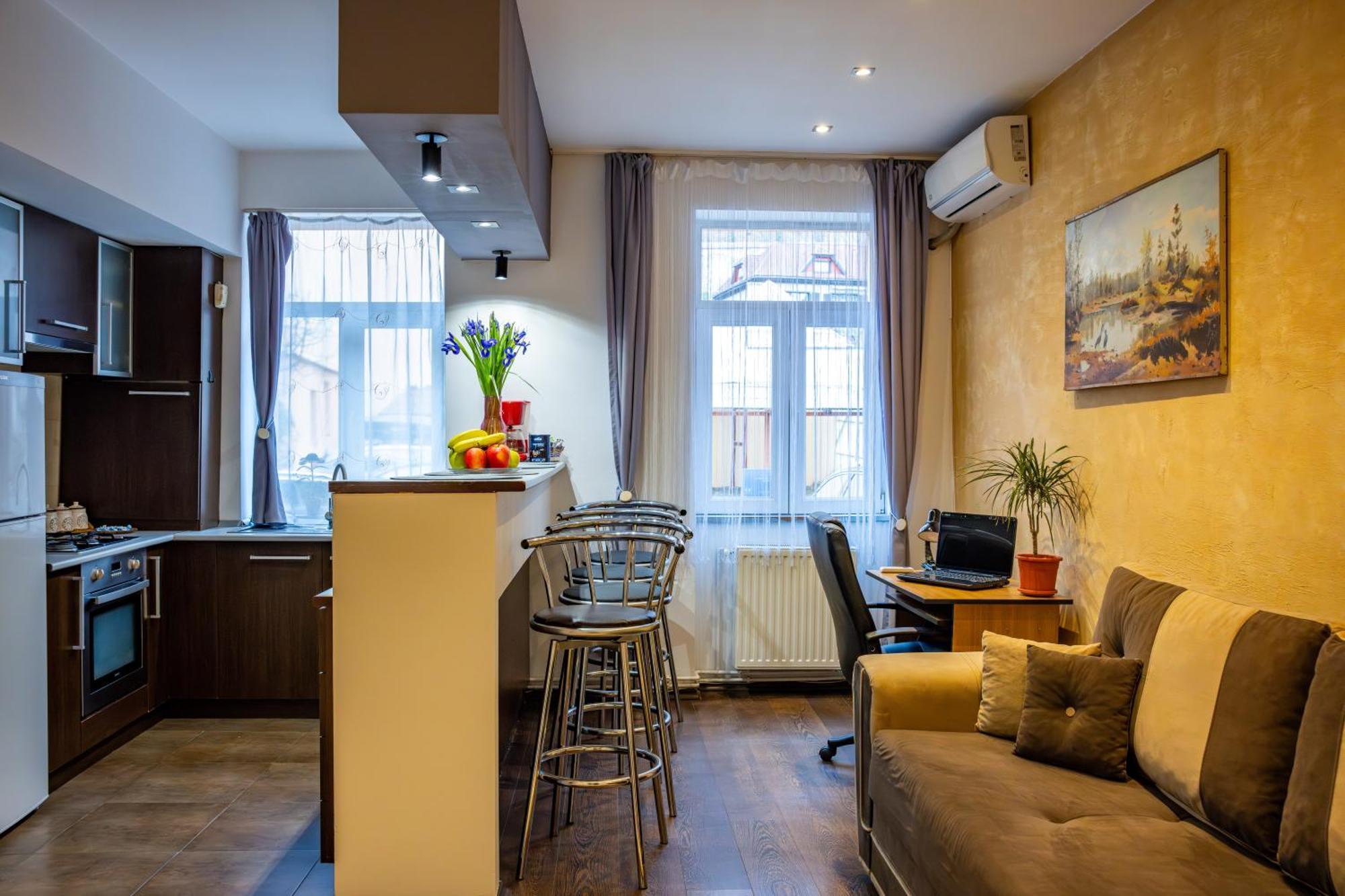 John Residence Apartment Brasov With Parking Option Luaran gambar