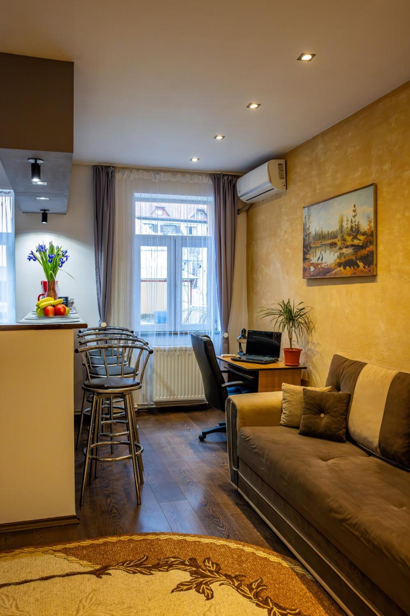 John Residence Apartment Brasov With Parking Option Luaran gambar